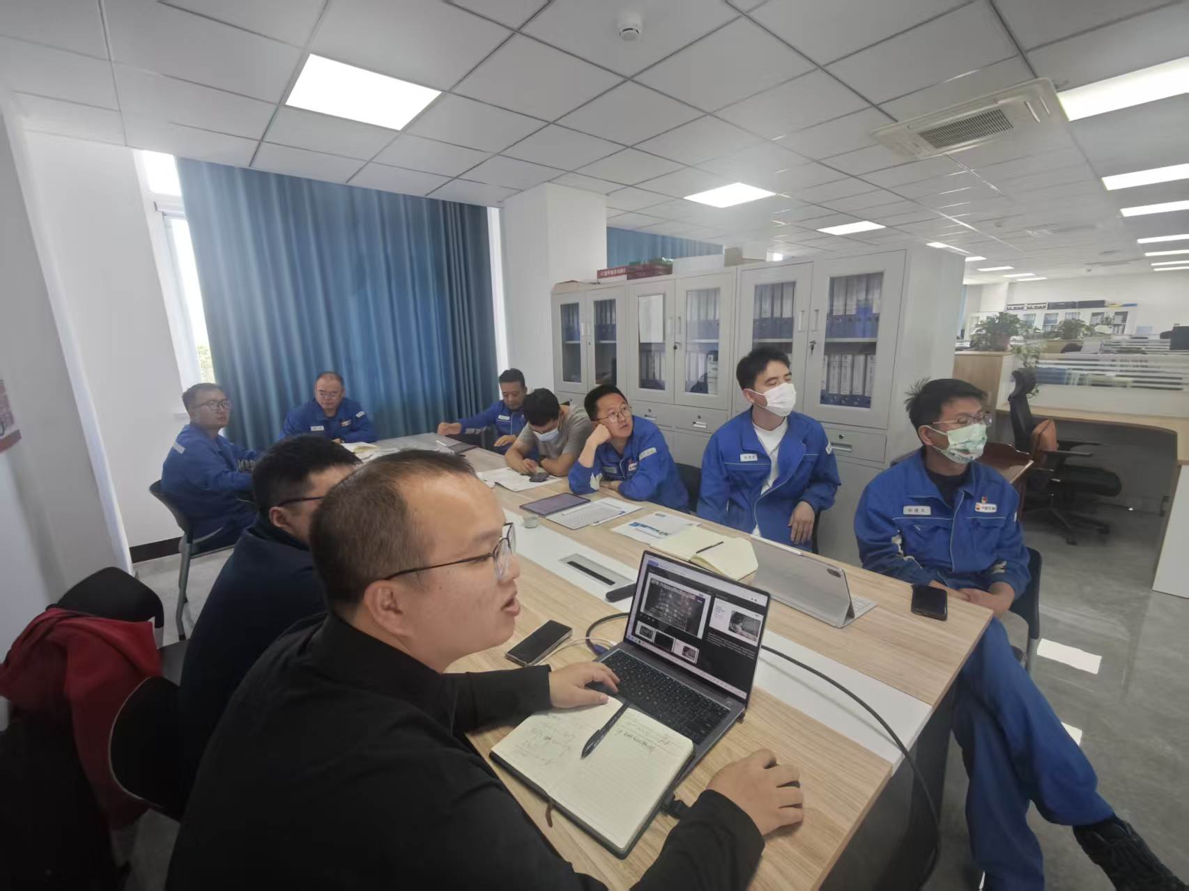 兰州石化榆林公司越升挤压机技术交流会